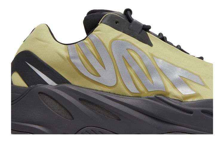 adidas Yeezy Boost 700 MNVN Resin