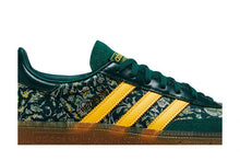 Load image into Gallery viewer, adidas Handball Spezial Carpet Pack Collegiate Green (Women's)