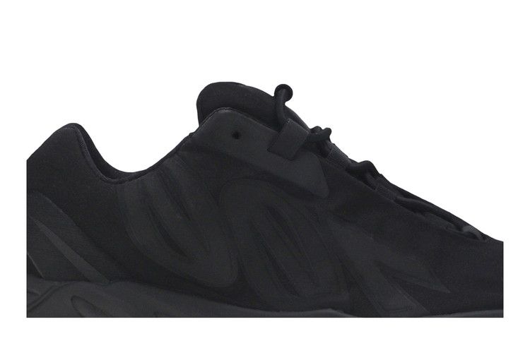 adidas Yeezy Boost 700 MNVN Black (Kids)