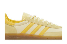 Load image into Gallery viewer, adidas Handball Spezial Almost Yellow Gum