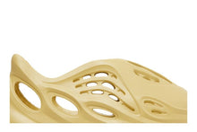 Load image into Gallery viewer, adidas Yeezy Foam RNNR Sulfur (Kids)