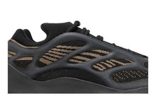 Load image into Gallery viewer, adidas Yeezy 700 V3 Clay Brown