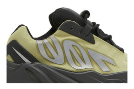 adidas Yeezy Boost 700 MNVN Resin (Infants)