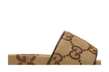 Load image into Gallery viewer, Gucci maxi GG Canvas Slides Camel Ebony