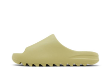 Load image into Gallery viewer, adidas Yeezy Slide Resin (2022/2024)