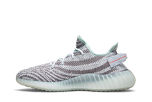 Load image into Gallery viewer, adidas Yeezy Boost 350 V2 Blue Tint (2017/2023)