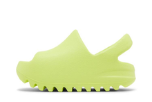 Load image into Gallery viewer, adidas Yeezy Slide Glow Green (2022 Restock) (Infants)