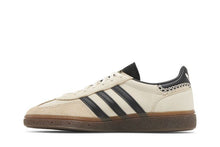 Load image into Gallery viewer, adidas Handball Spezial Wonder White Black (Women's)