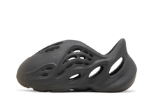 Load image into Gallery viewer, adidas Yeezy Foam RNR Onyx (Kids) (2022/2024)