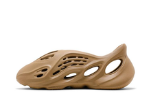 Load image into Gallery viewer, adidas Yeezy Foam RNNR Ochre