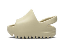 Load image into Gallery viewer, adidas Yeezy Slide Bone (Infants)