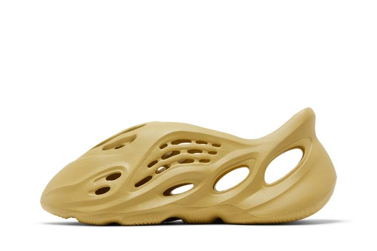 adidas Yeezy Foam RNNR Sulfur