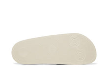 Load image into Gallery viewer, Gucci x Pablo Delcielo Cat GG Supreme Slide Beige