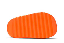 Load image into Gallery viewer, adidas Yeezy Slide Enflame Orange (Infants)