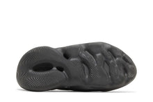 Load image into Gallery viewer, adidas Yeezy Foam RNR Onyx