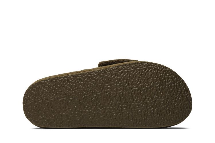 Yeezy Fleece Slide Season 7 Trench