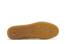 Load image into Gallery viewer, adidas Handball Spezial Almost Yellow Gum