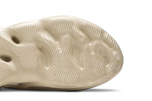 Load image into Gallery viewer, adidas Yeezy Foam RNNR Sand