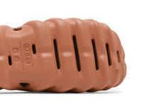 Load image into Gallery viewer, Crocs Echo Slide NBA Basketball