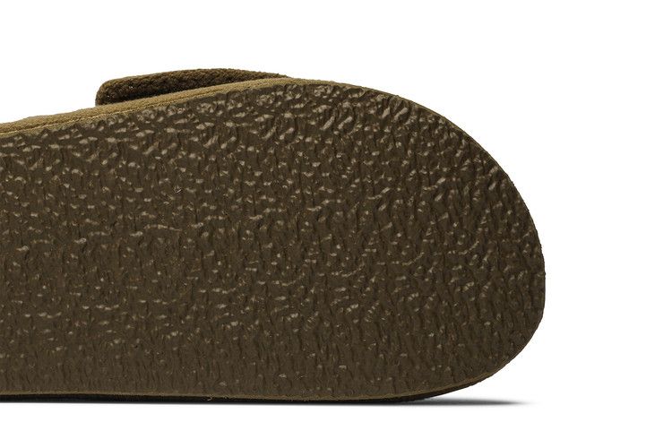 Yeezy Fleece Slide Season 7 Trench