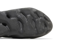 Load image into Gallery viewer, adidas Yeezy Foam RNR Onyx