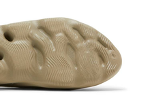 Load image into Gallery viewer, adidas Yeezy Foam RNR Stone Salt