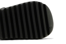 Load image into Gallery viewer, adidas Yeezy Slide Dark Onyx (Infants)
