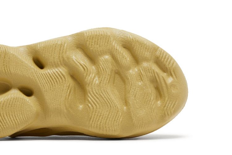 adidas Yeezy Foam RNNR Sulfur (Infants)
