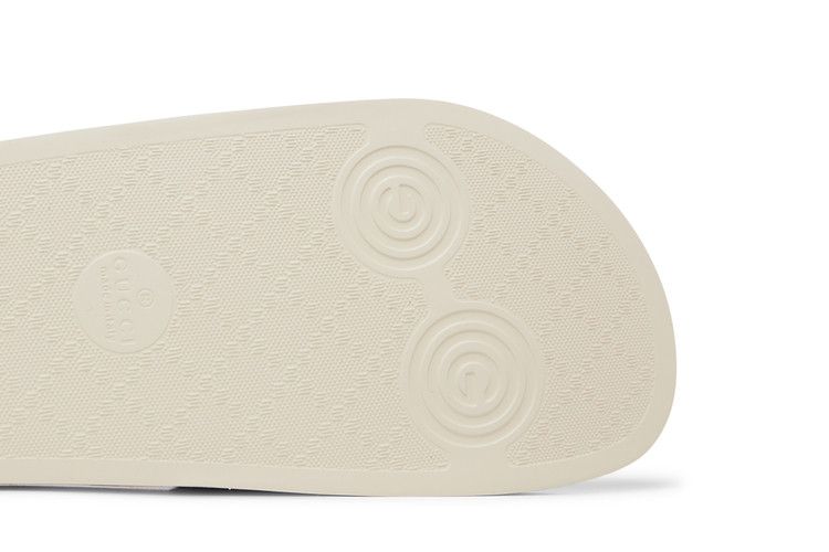 Gucci x Pablo Delcielo Cat GG Supreme Slide Beige