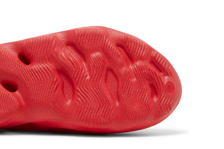 adidas Yeezy Foam RNNR Vermillion (Kids)