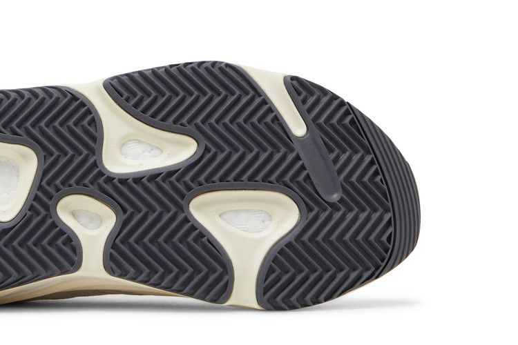 adidas Yeezy Boost 700 Analog
