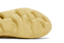 Load image into Gallery viewer, adidas Yeezy Foam RNNR Sulfur (Kids)