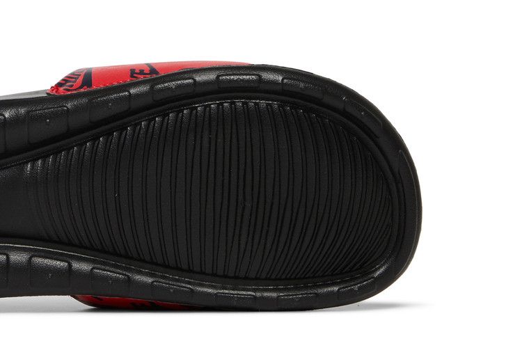 Nike Victori One Slide Red Logo Print