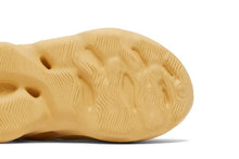 Load image into Gallery viewer, adidas Yeezy Foam RNR Desert Sand (Infants)