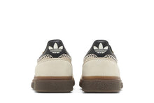 Load image into Gallery viewer, adidas Handball Spezial Wonder White Black (Women's)