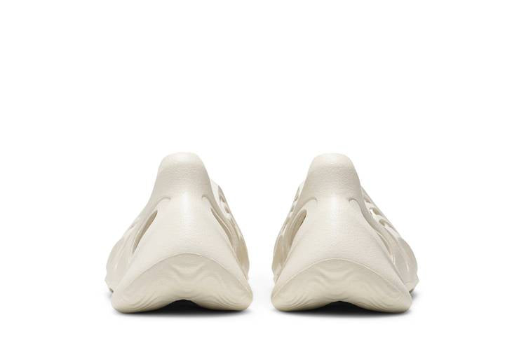 adidas Yeezy Foam RNNR Ararat