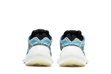 Load image into Gallery viewer, adidas Yeezy 700 V3 Arzareth