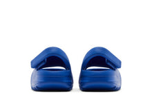 Load image into Gallery viewer, adidas Yeezy Slide Azure (Infants)