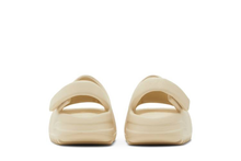 Load image into Gallery viewer, adidas Yeezy Slide Bone (2022) (Infants)