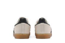 Load image into Gallery viewer, adidas Velosamba Cycling Wonder White Gum