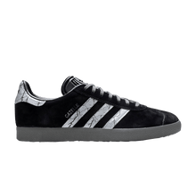 Load image into Gallery viewer, adidas Gazelle Star Wars The Mandalorian Darksaber