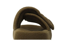 Load image into Gallery viewer, Yeezy Fleece Slide Season 7 Trench