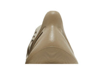 Load image into Gallery viewer, adidas Yeezy Foam RNR Stone Taupe