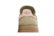 Load image into Gallery viewer, adidas Handball Top Kith Classics Gum Pink