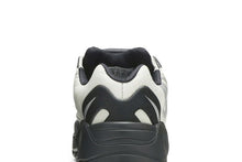 Load image into Gallery viewer, adidas Yeezy Boost 700 MNVN Bone (Infants)