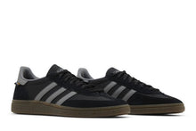 Load image into Gallery viewer, adidas Handball Spezial Core Black Grey Four Gum