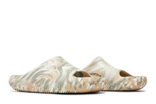 Load image into Gallery viewer, Crocs Mellow Slide Satisfy Marble