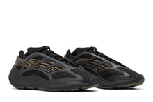 Load image into Gallery viewer, adidas Yeezy 700 V3 Clay Brown