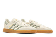 Load image into Gallery viewer, adidas Handball Spezial Off White Silver Green