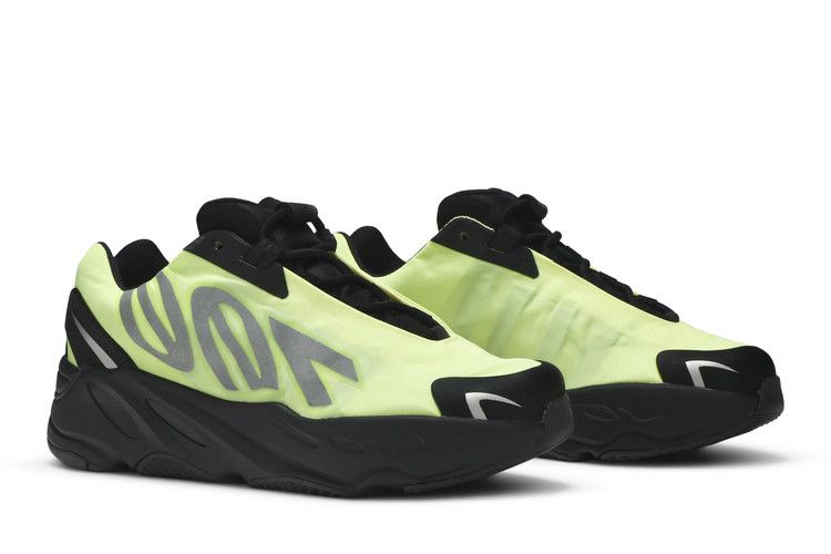 adidas Yeezy Boost 700 MNVN Phosphor (Kids)
